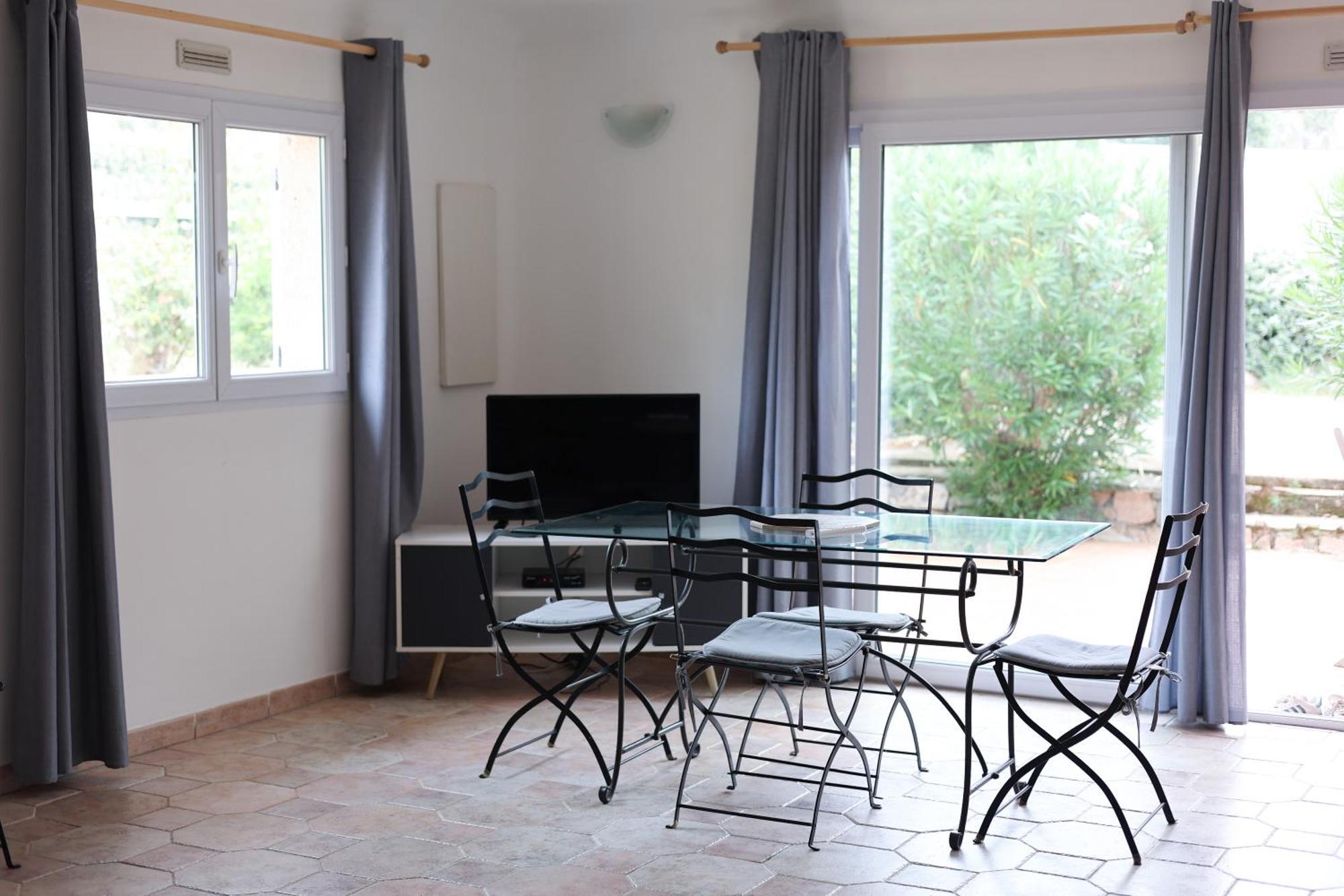 OlmucciuMarina Di Fauteaアパートメント 部屋 写真